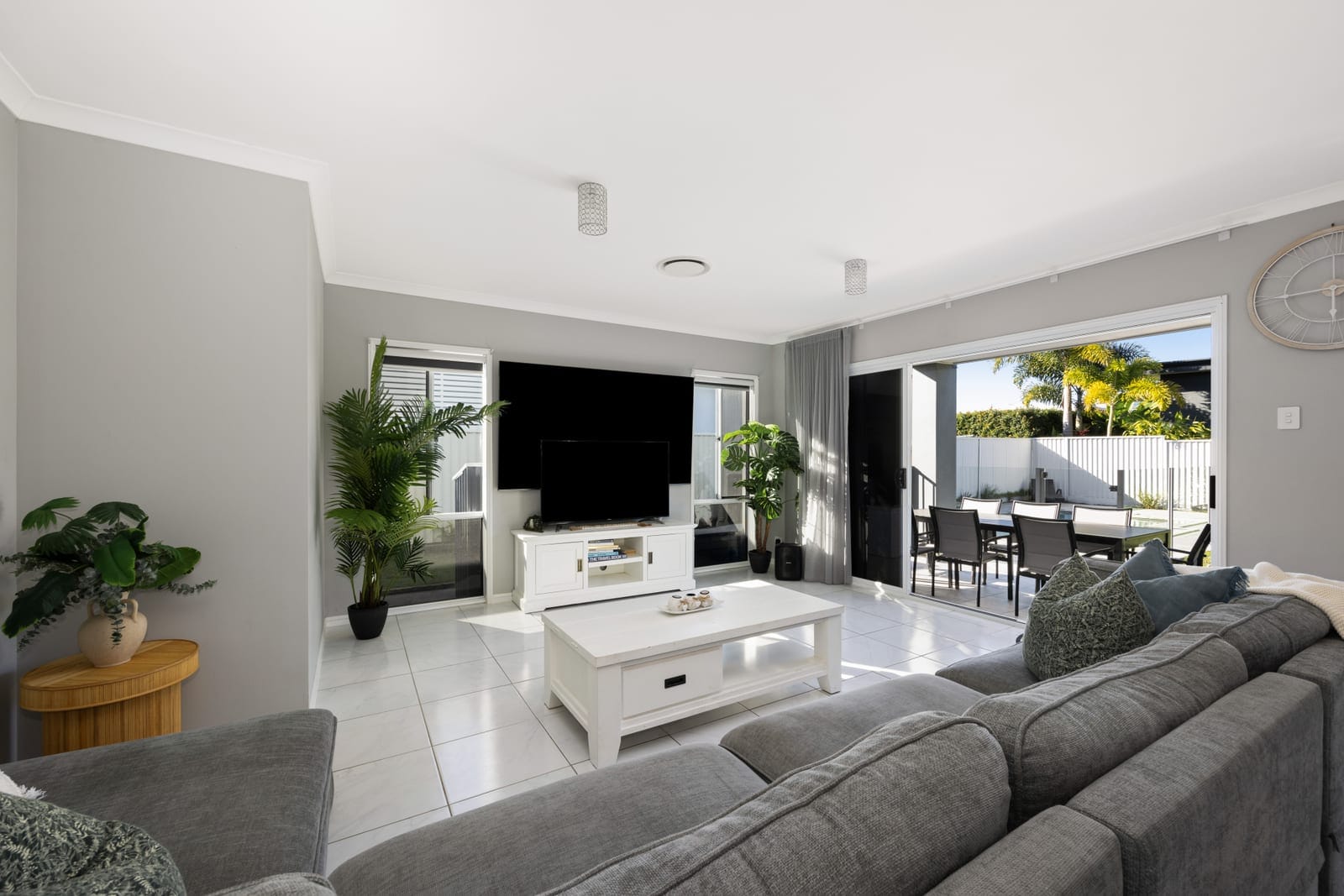Dual Living & Lifestyle Perfection
