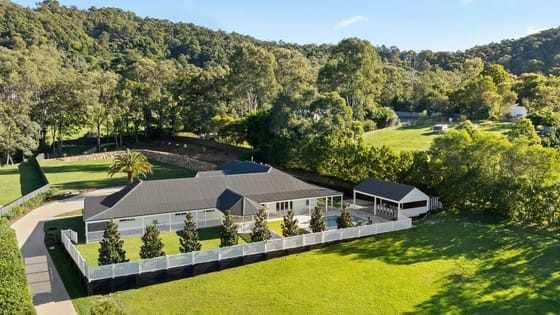 Acreage Without the Compromise - Nothing Overlooked