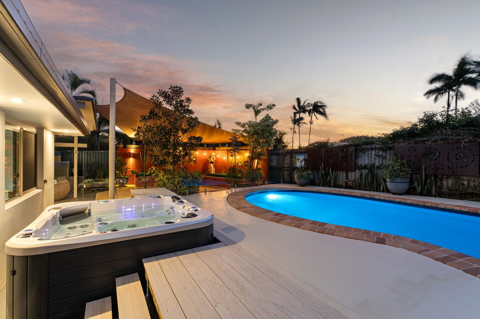 SOLD BY JAMIE VIBERT & NAJ ELSAYED