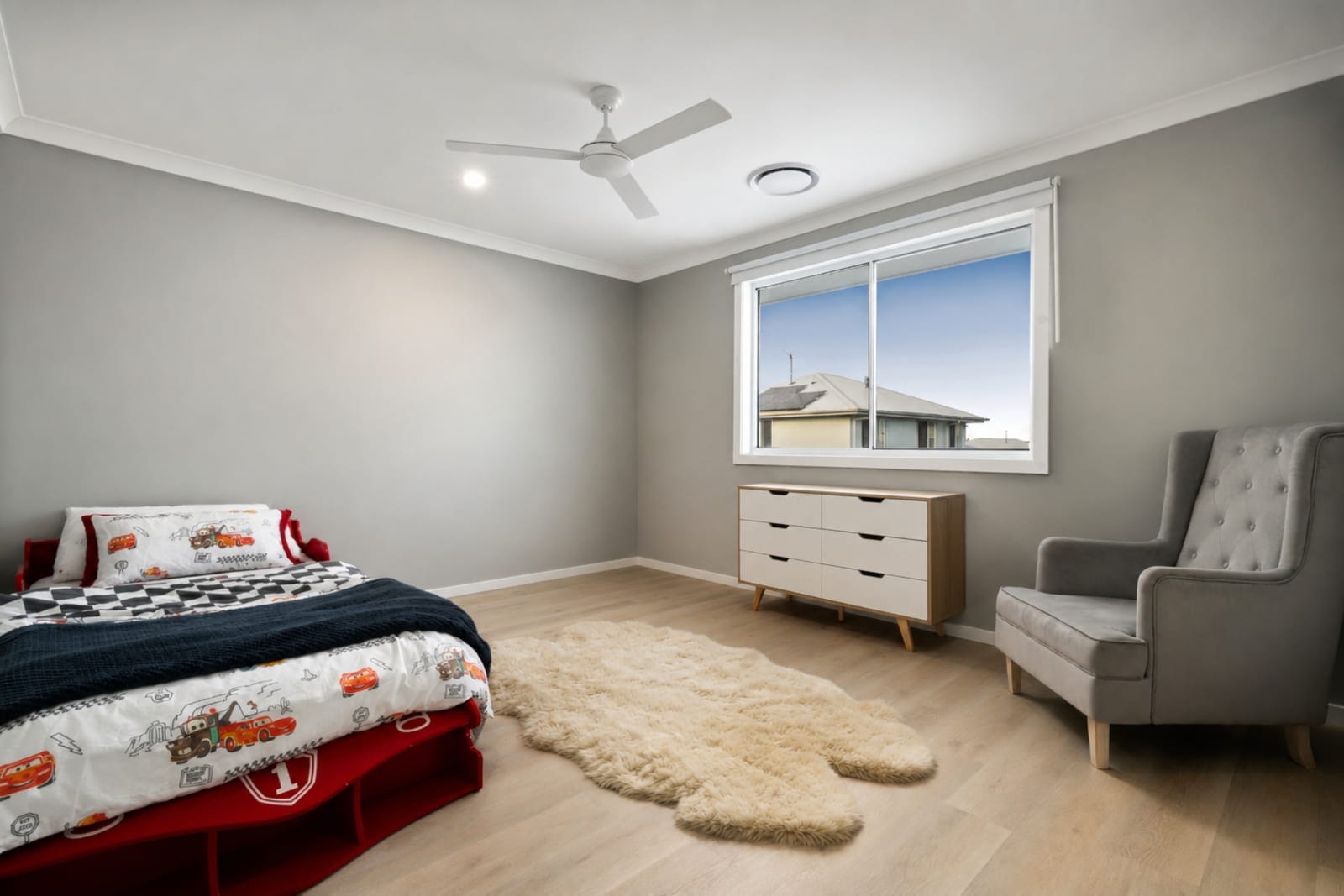 Exceptional Family Living in The Avenues