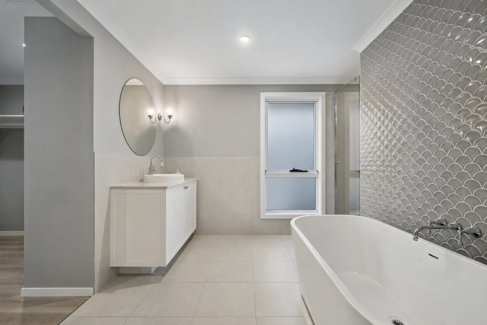 Exceptional Family Living in The Avenues