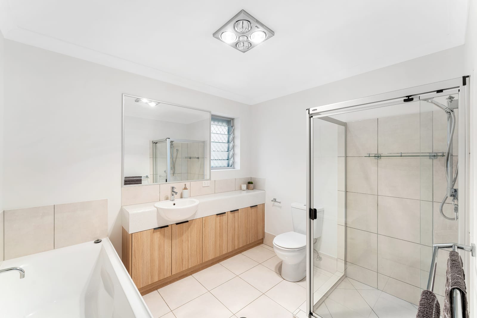 SOLD BY JAMIE VIBERT & NAJ ELSAYED