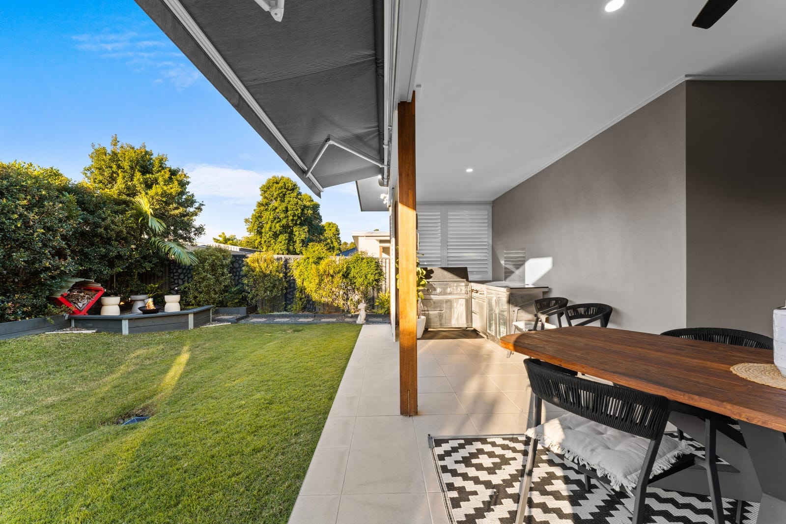 Contemporary Luxury Meets Peaceful Bushland Living