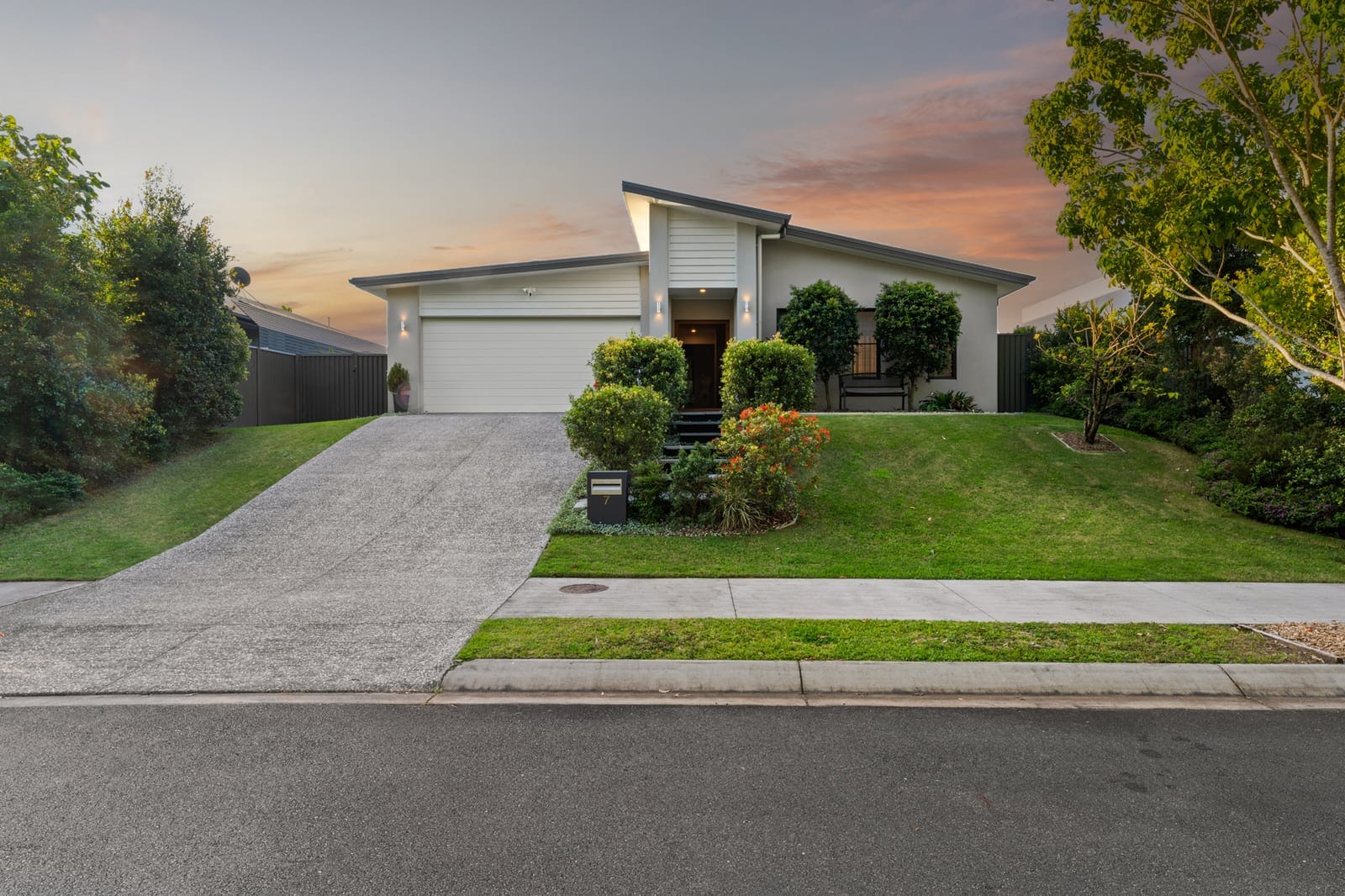 Contemporary Luxury Meets Peaceful Bushland Living