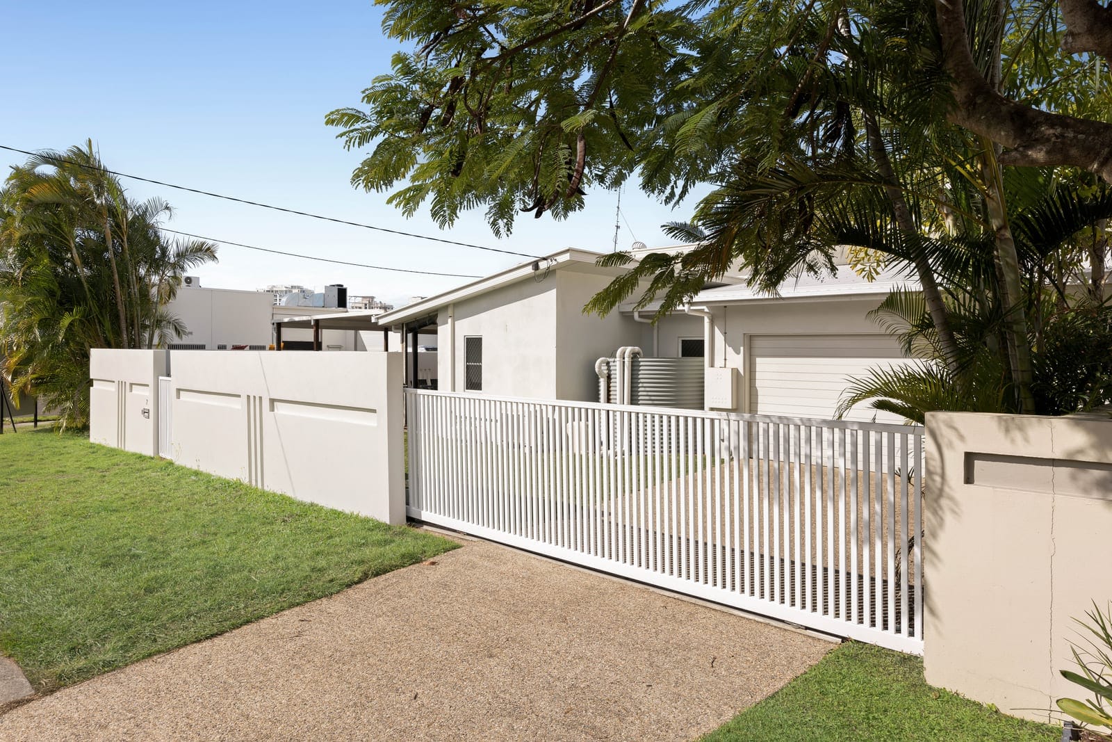 Best Value Beachside Home ~ Available Now