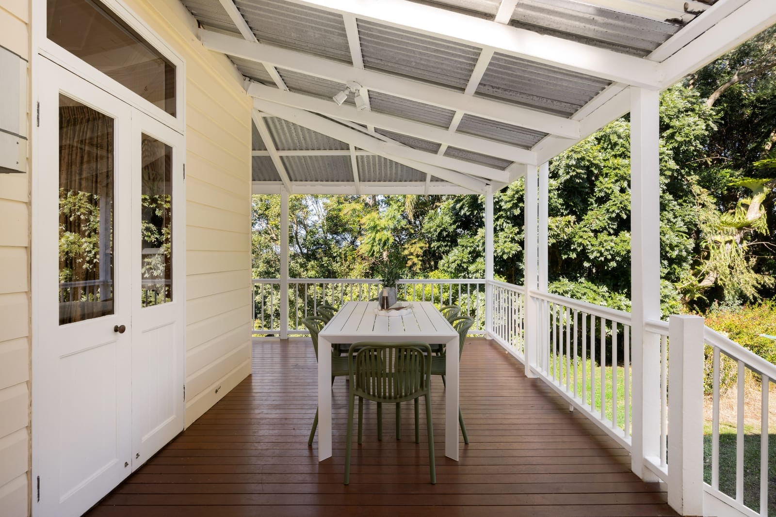 Montville Magic: Timeless Elegance & Grace, Parklike Grounds