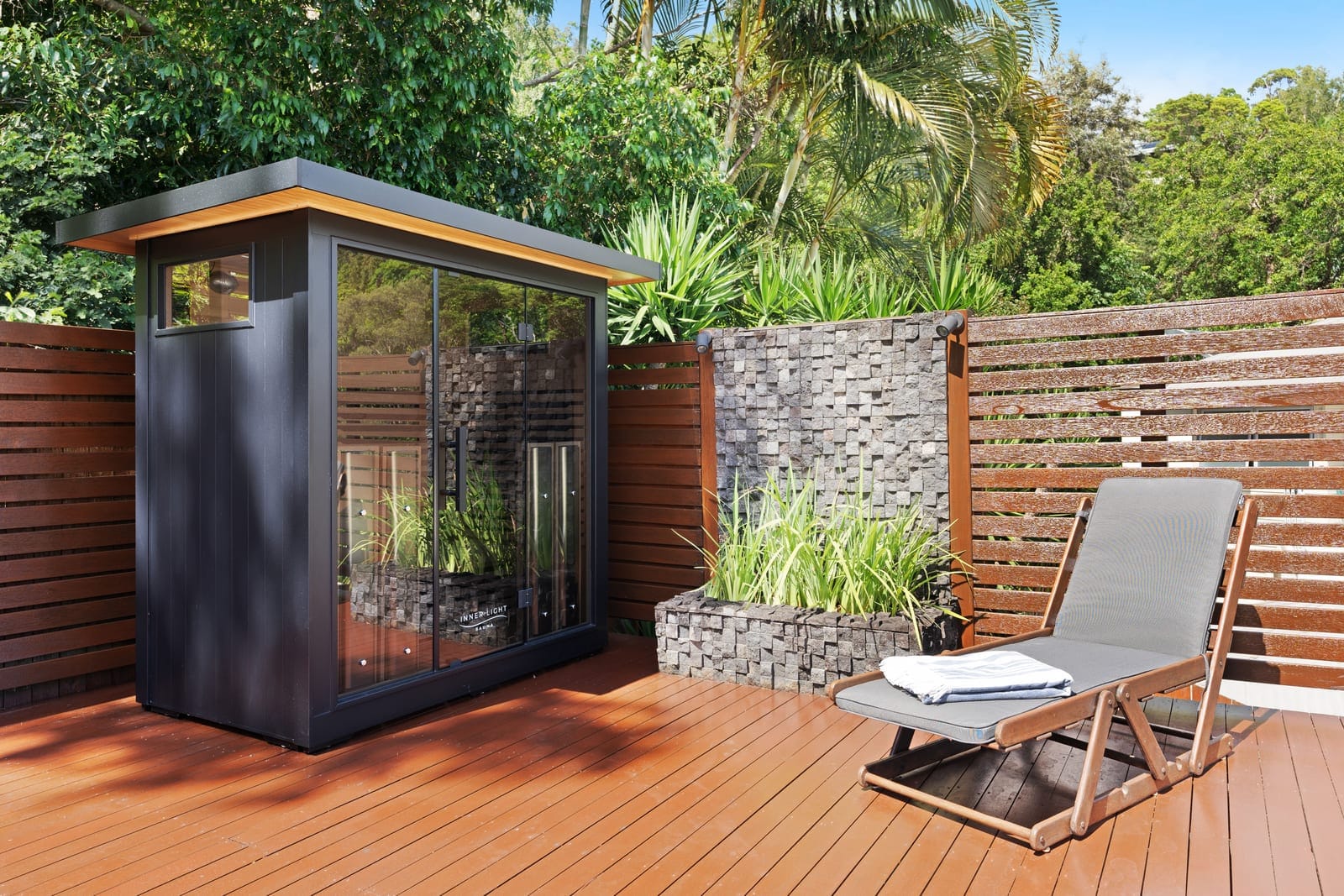 Elevated Retreat Moments from Coolum's Second Bay!