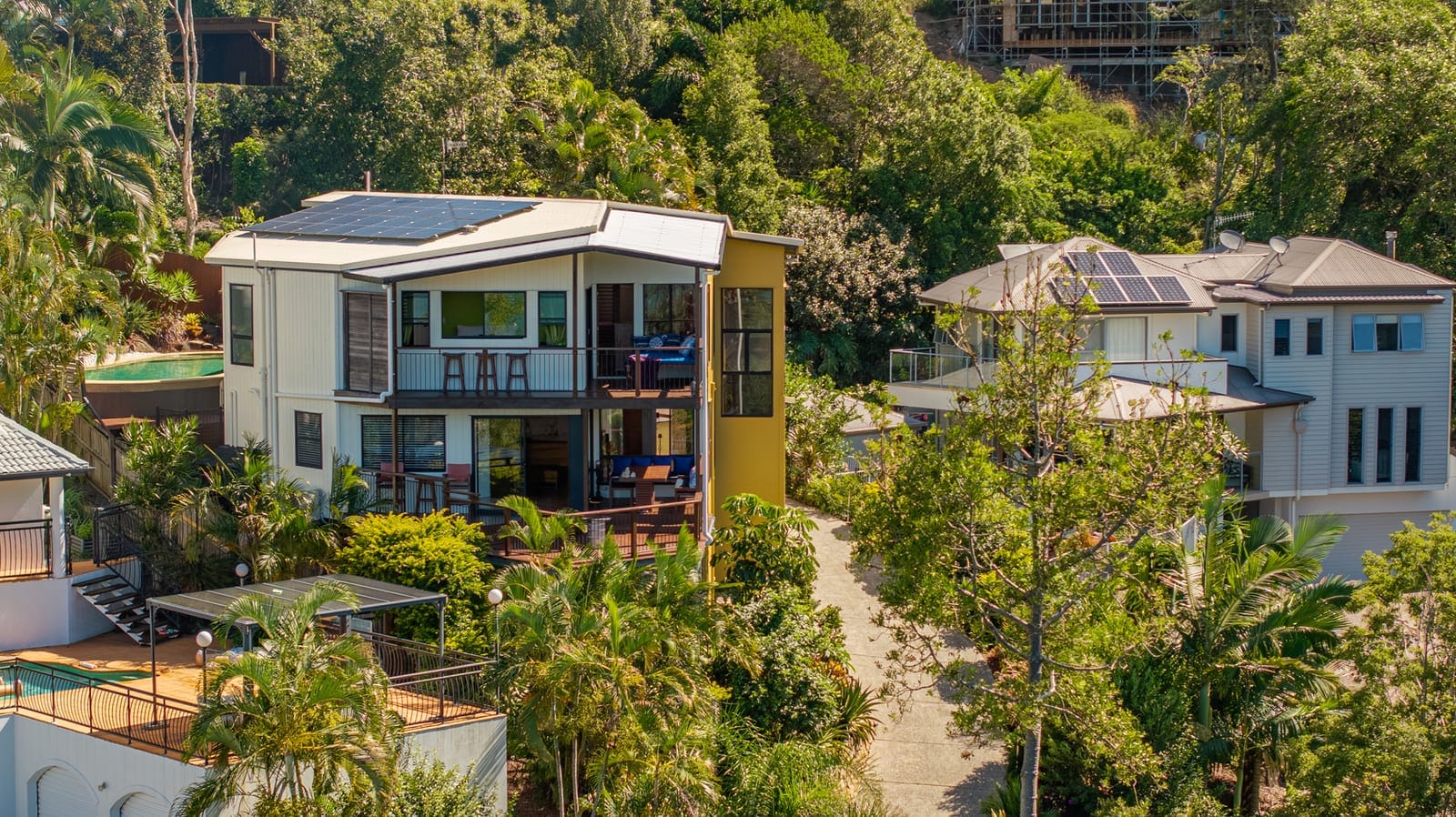 Elevated Retreat Moments from Coolum's Second Bay!