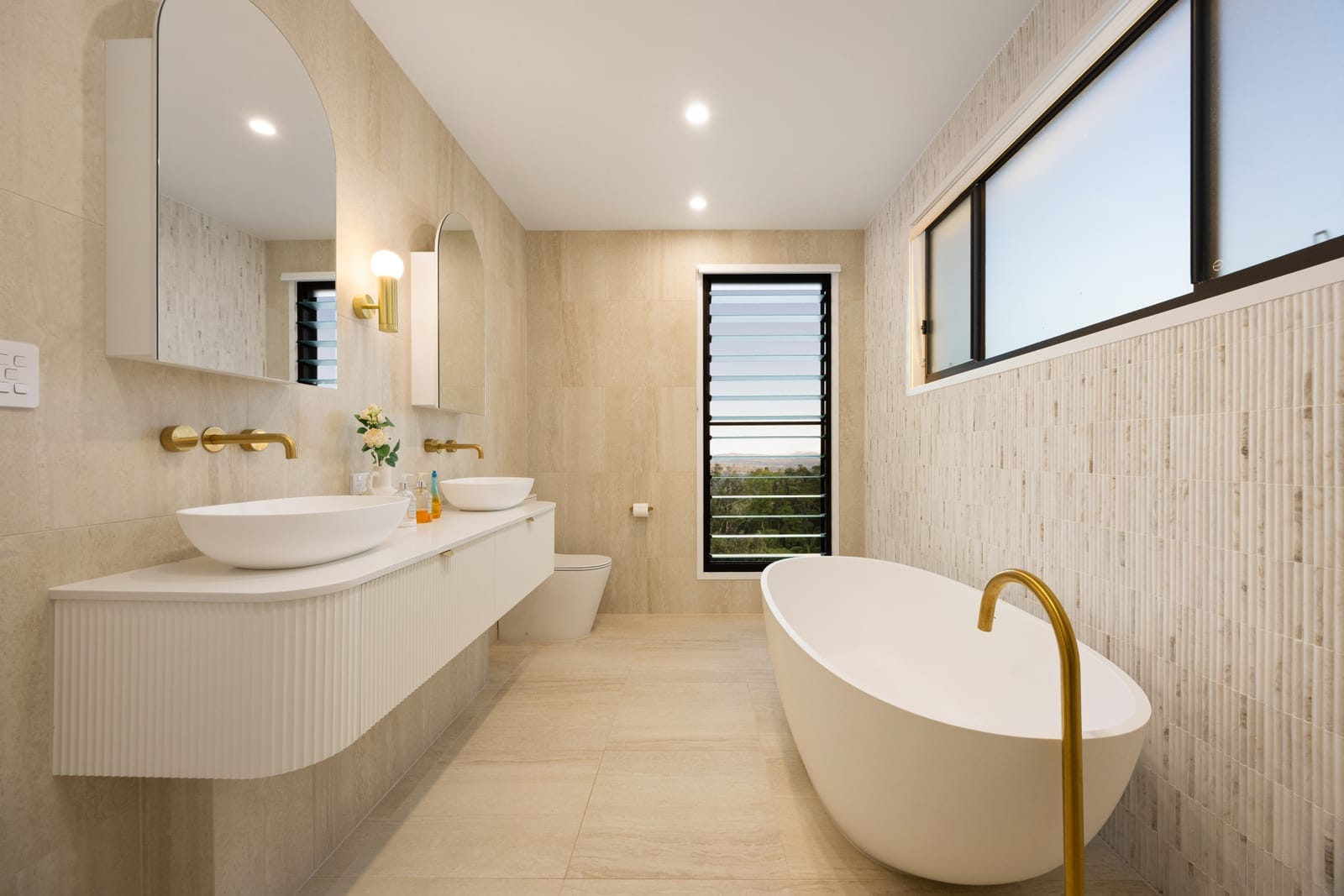 Modern Elegance, Stunning Views, High-End Designer Living