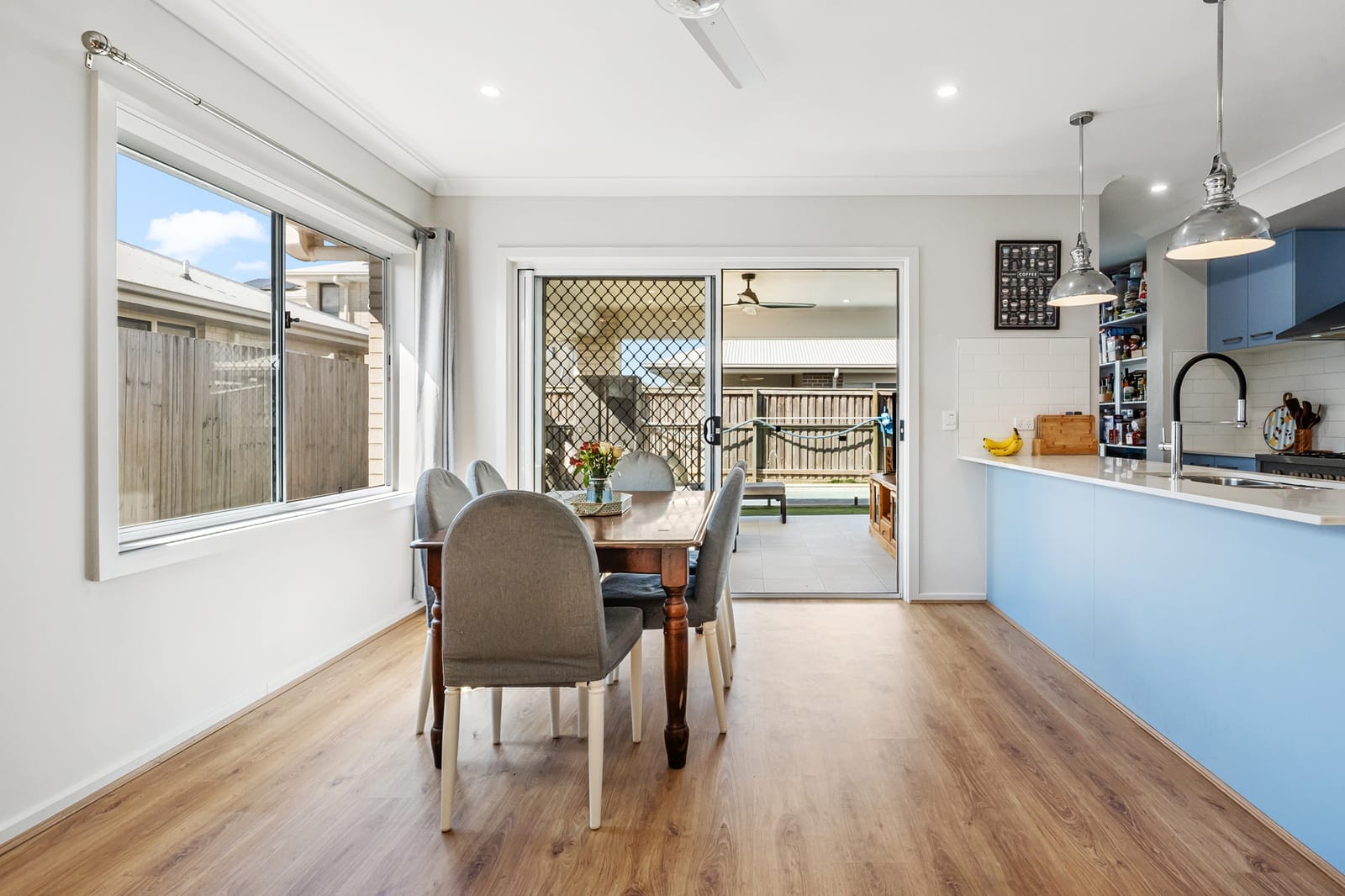Modern Family Living with Pool in the Heart of Banya