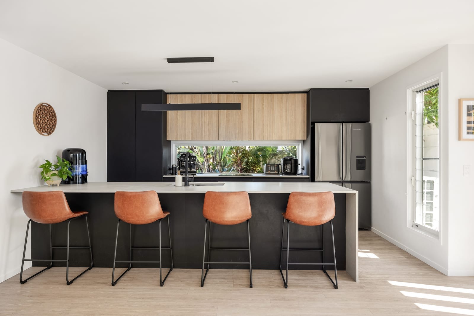 Sunlit Coastal Living Meets Thoughtful Functionality!