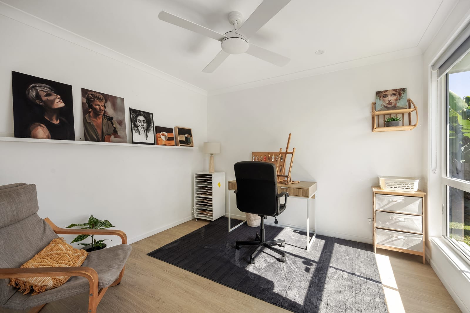 Sunlit Coastal Living Meets Thoughtful Functionality!