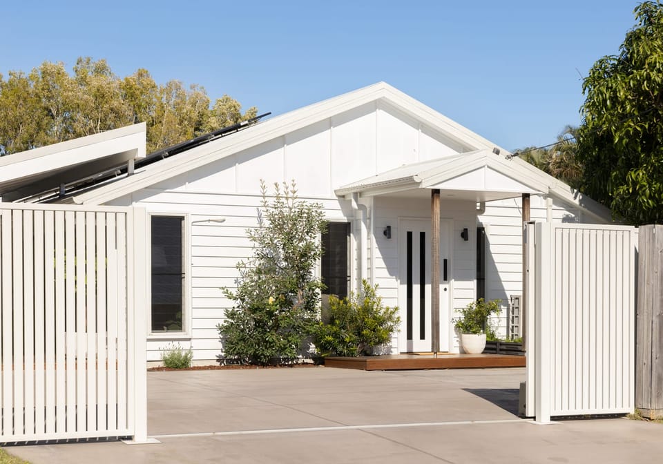 Sunlit Coastal Living Meets Thoughtful Functionality!