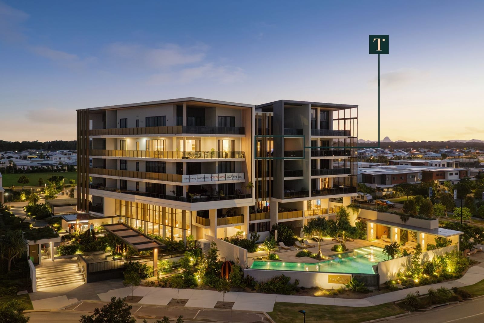 North Facing Sub-Penthouse | Waterfront Luxury at The Cove