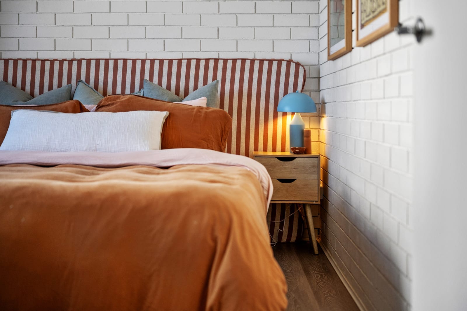 Beachfront Unit in Central Position