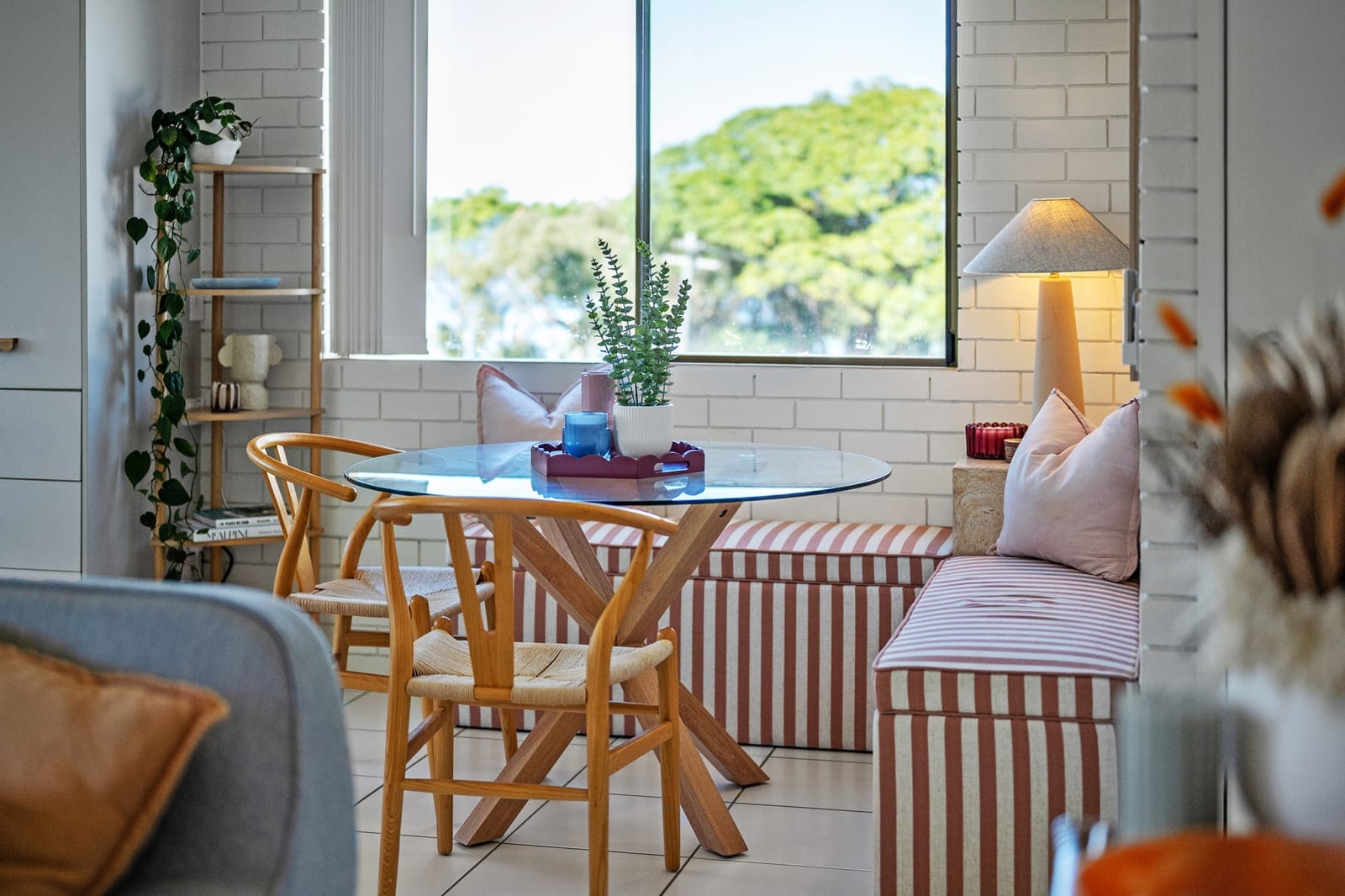 Beachfront Unit in Central Position
