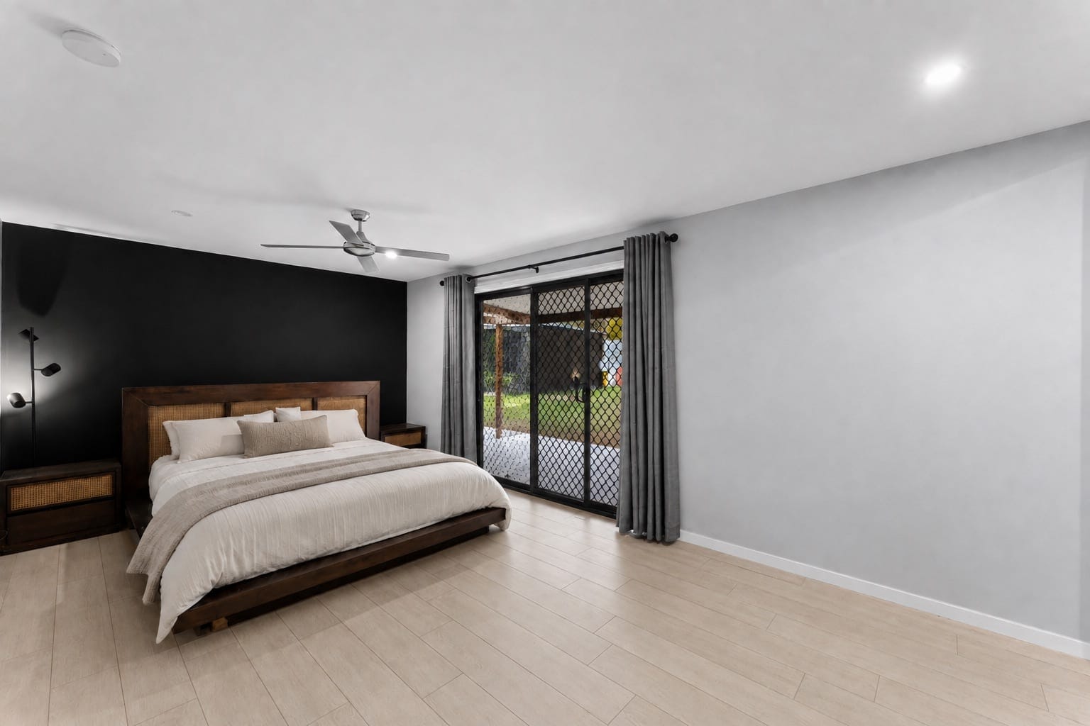 Private Acreage with Granny Flat – Live Now, Build Your Dream Home