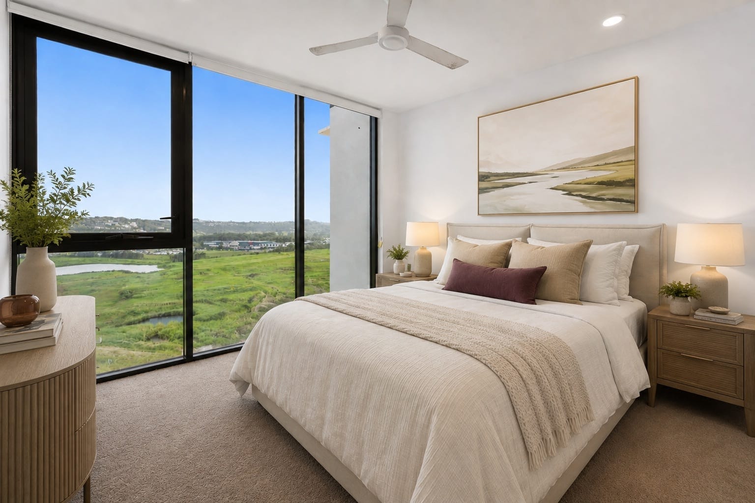 Elevated CBD Living With Expansive Views