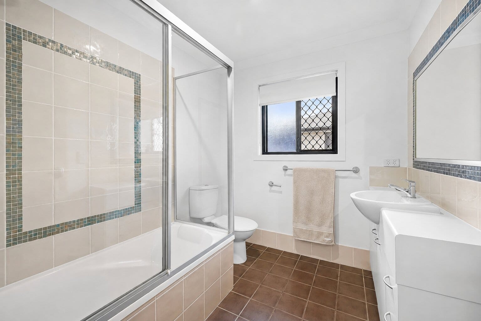 Perfectly Positioned For Lifestyle, Convenience & Value!