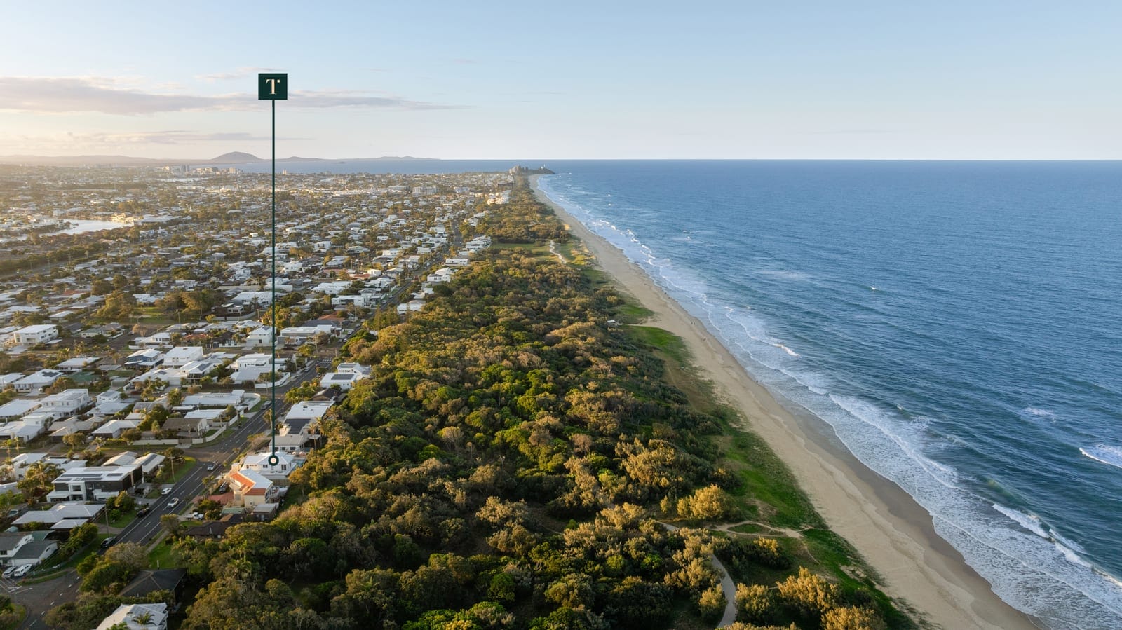 Oceanic House: Beachside Perfection