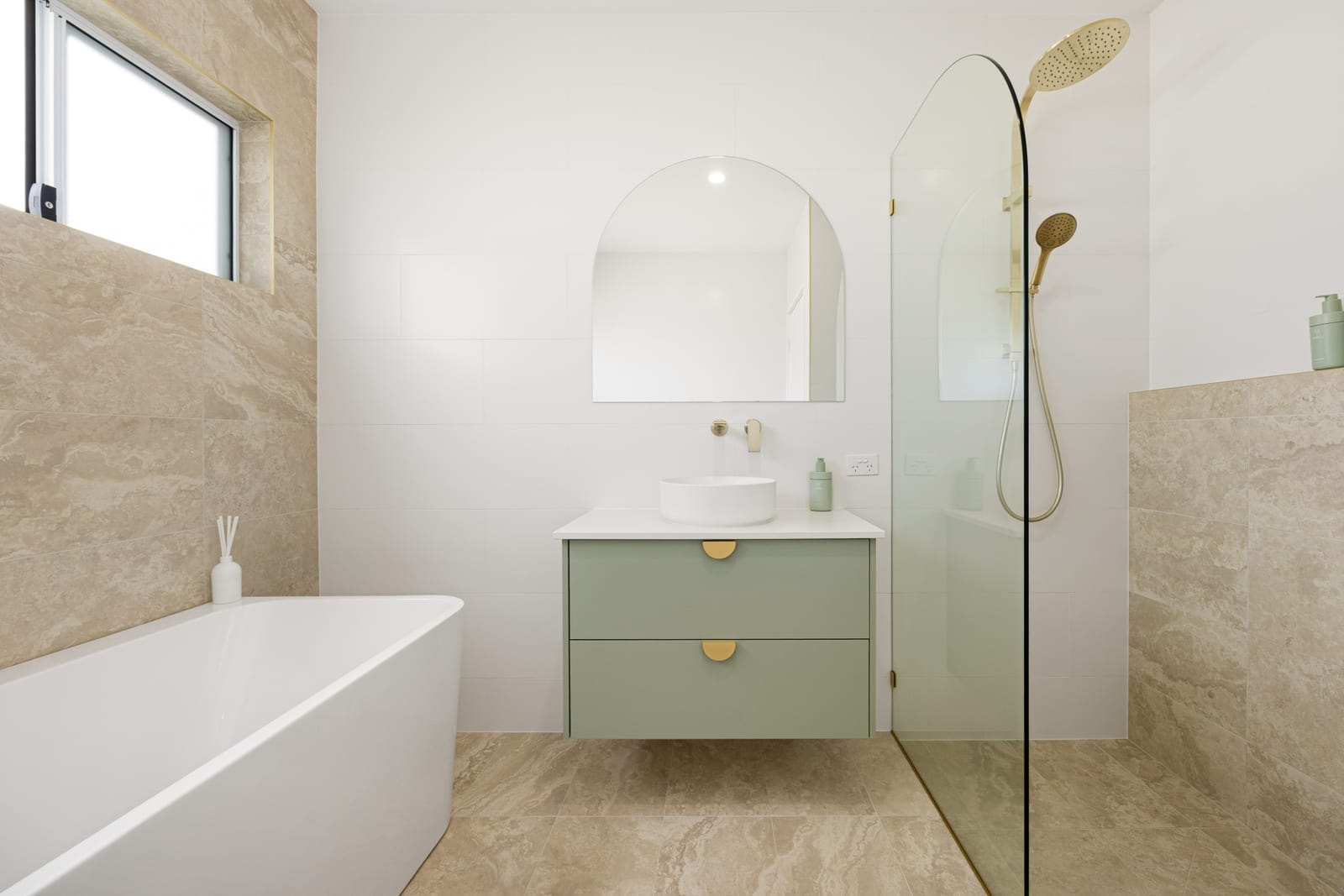 Effortless Contemporary Living with a Few Unexpected Luxuries