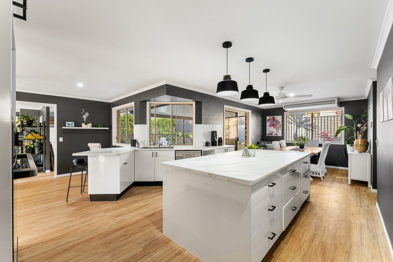 Dual Living, Dual Income & Unbeatable Family Flexibility