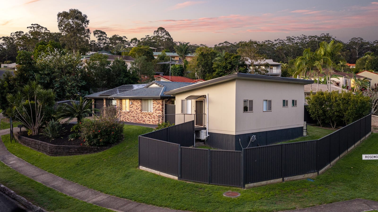 Dual Living, Dual Income & Unbeatable Family Flexibility