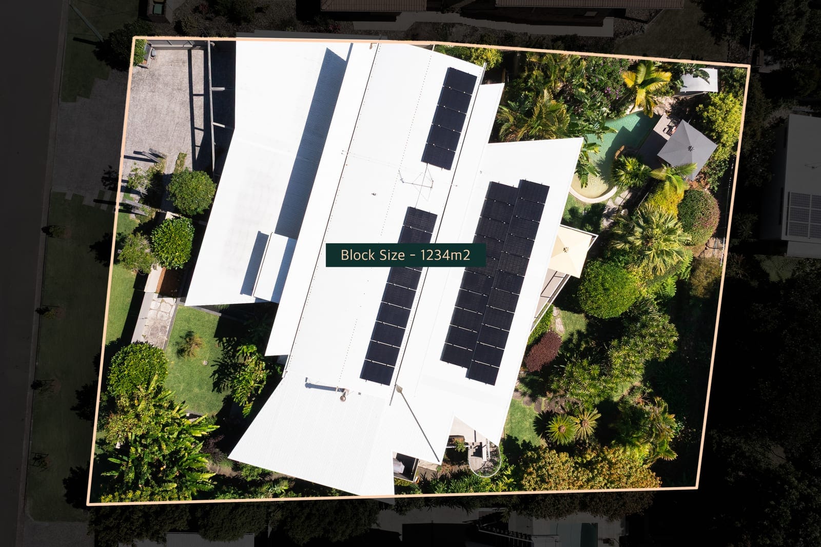 Hilltop Magnificence: Architect Designed, Ocean Views, 1234m2 Double Block!