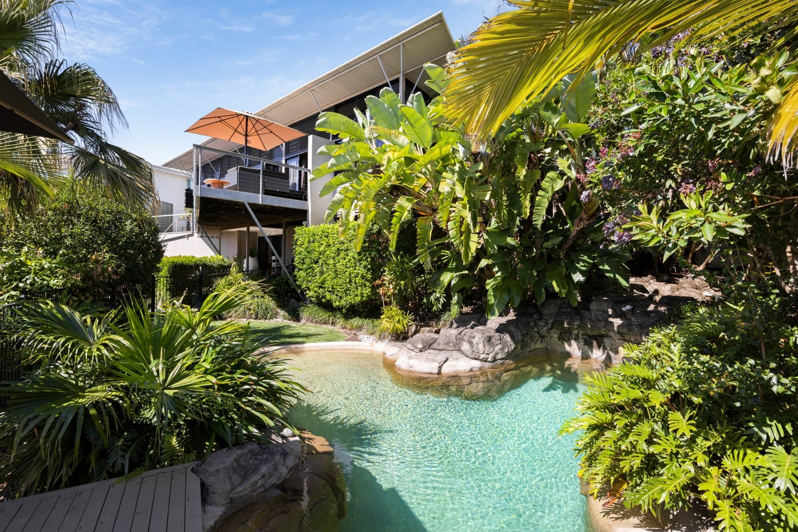 Hilltop Magnificence: Architect Designed, Ocean Views, 1234m2 Double Block!