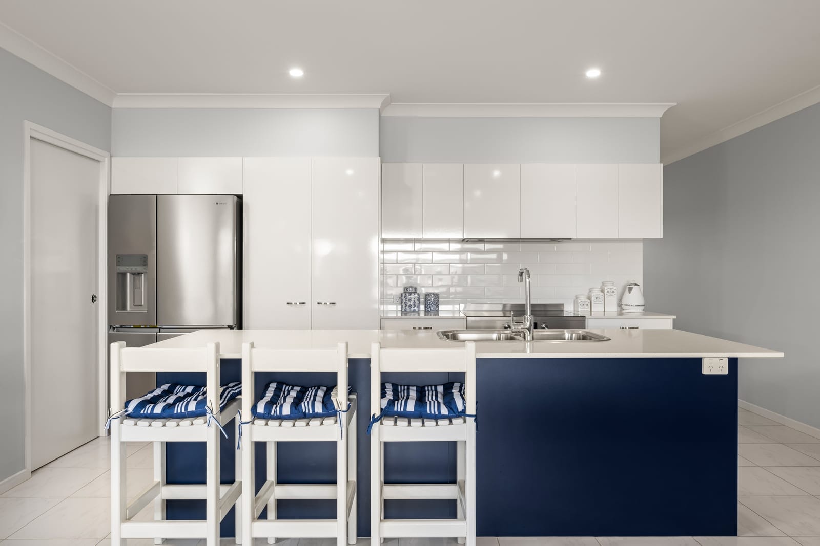 Hamptons-Inspired Charm with Flexible Family Living