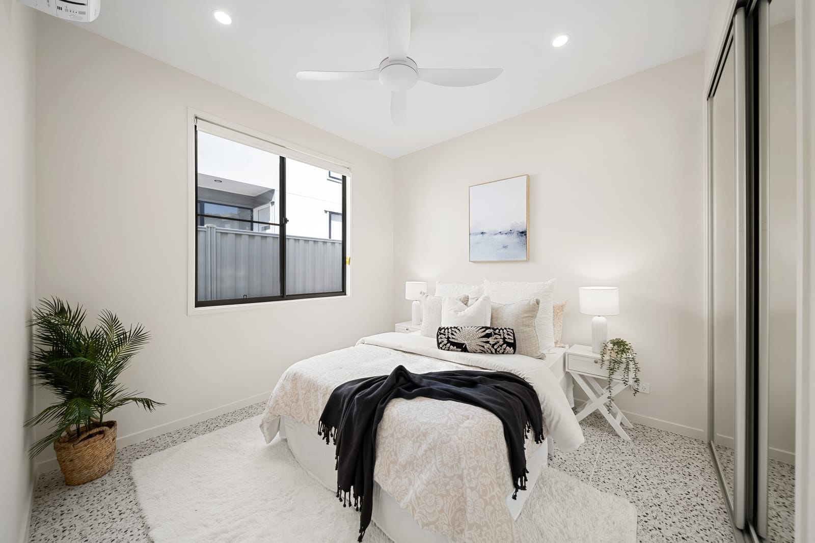 LUNA | Brand-New Coastal Luxury + Established Airbnb Income