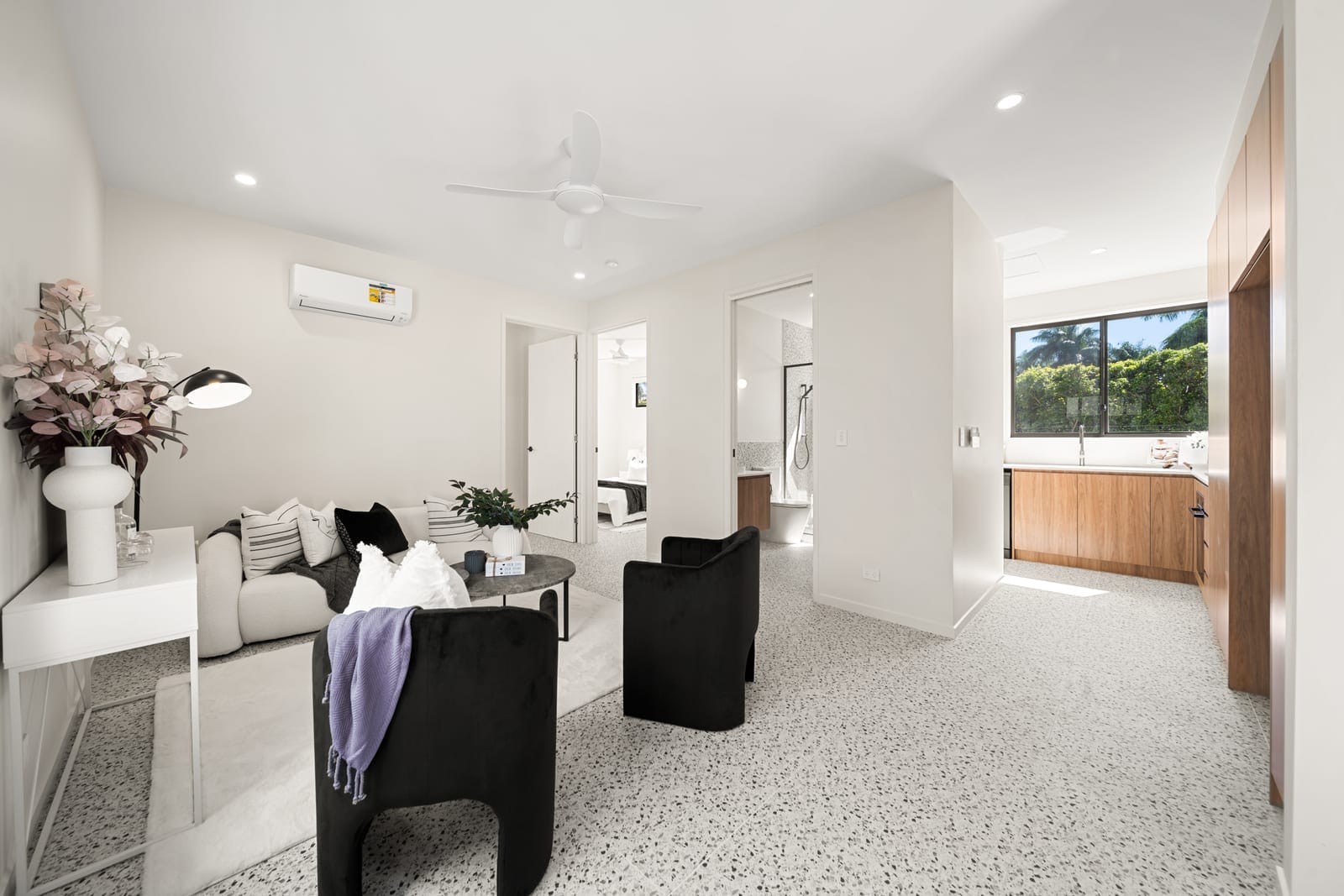 LUNA | Brand-New Coastal Luxury + Established Airbnb Income