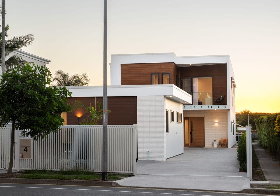 LUNA | Brand-New Coastal Luxury + Established Airbnb Income
