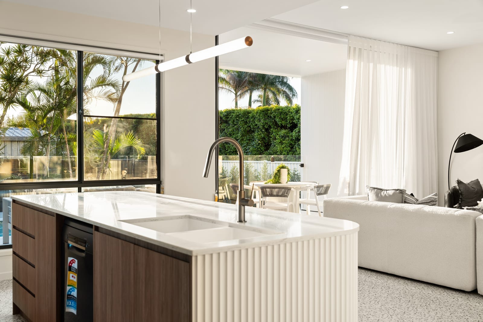LUNA | Brand-New Coastal Luxury + Established Airbnb Income
