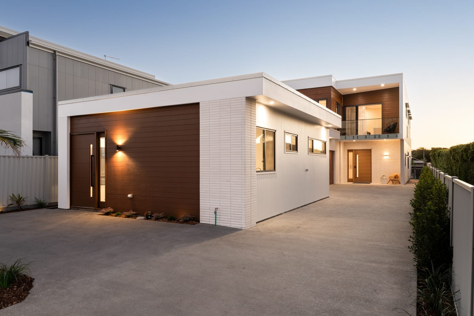 LUNA | Brand-New Coastal Luxury + Established Airbnb Income