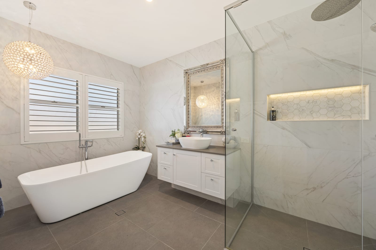 Bespoke by Design: Sophisticated Beachside Living