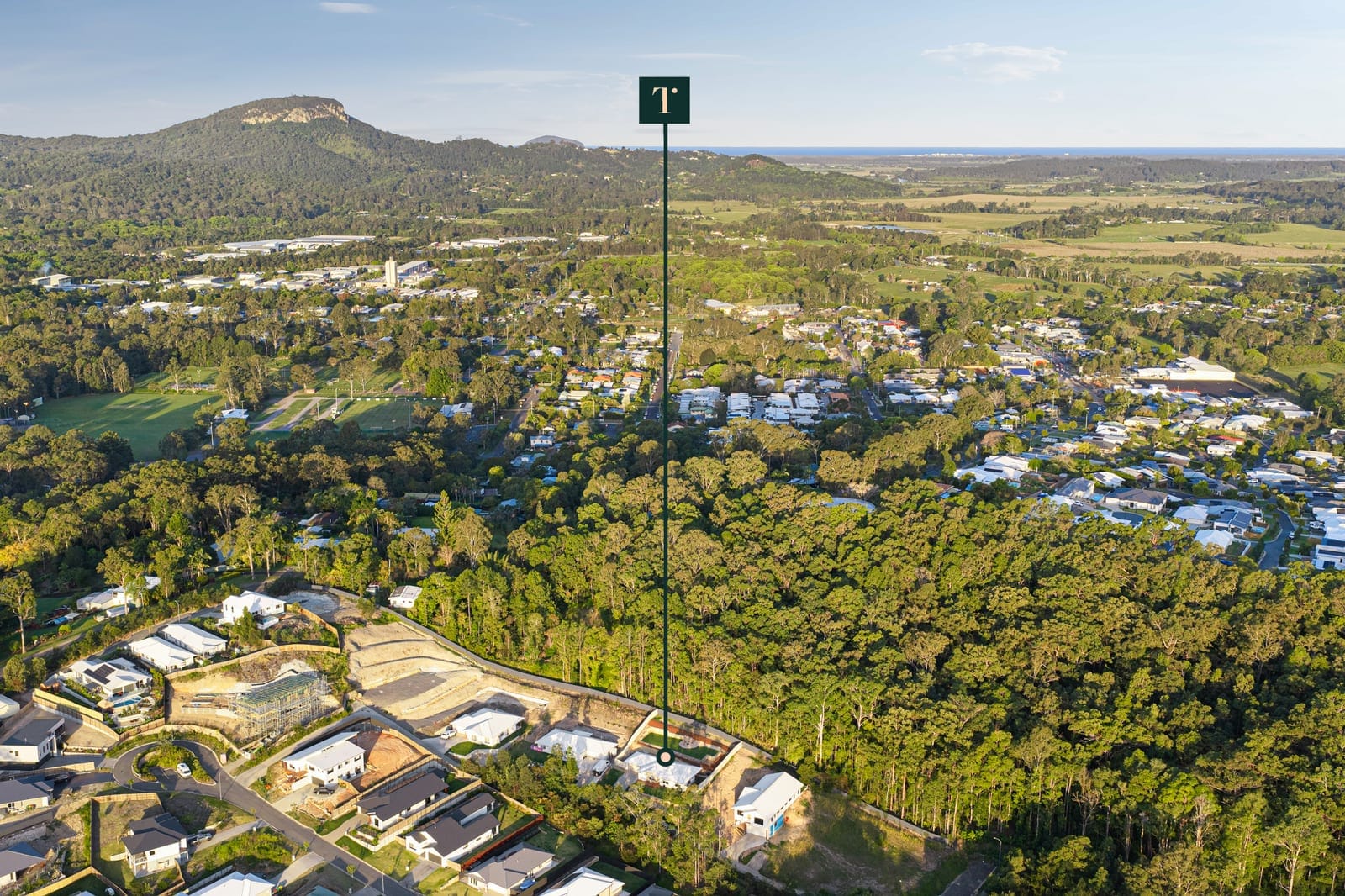 Elevated Hinterland Living - Views, Space & Serenity