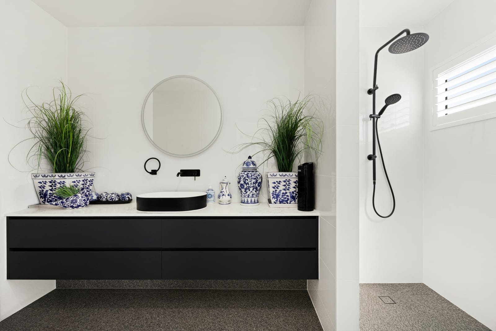 Dual Living by design, Lakeside by lifestyle!