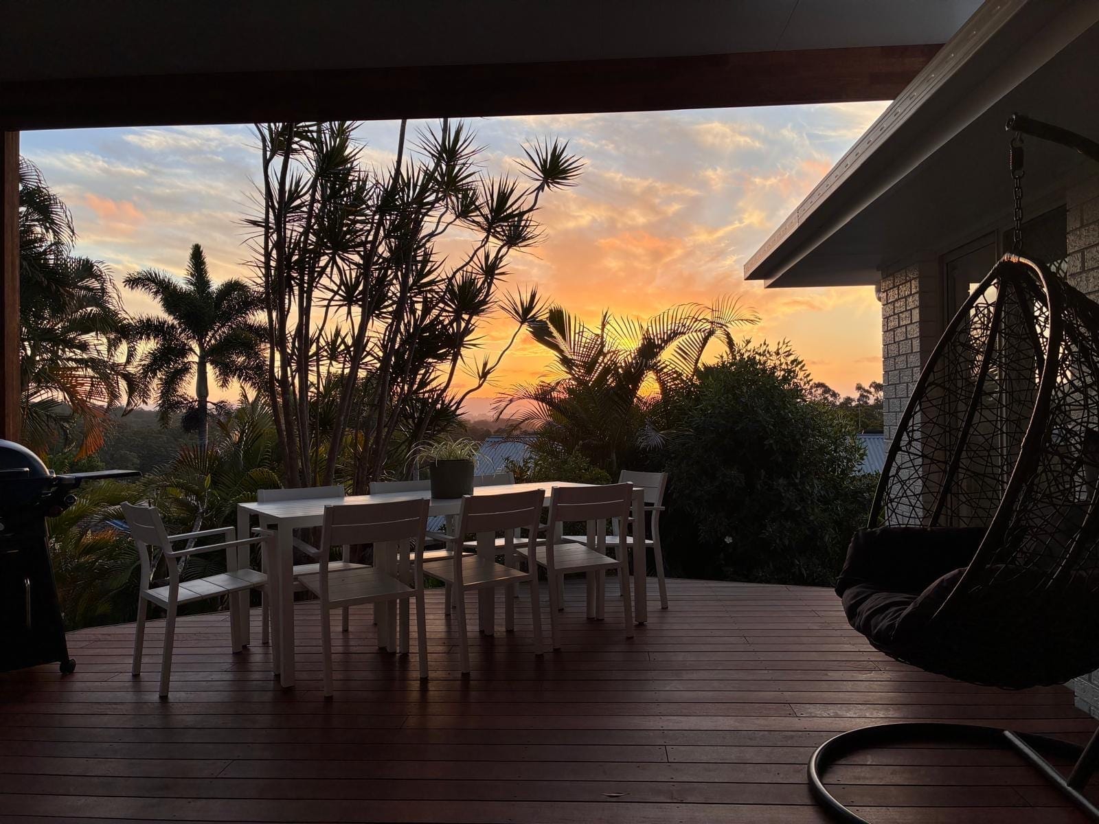 Move in Ready - Family Oasis w/ Gorgeous Hinterland Views