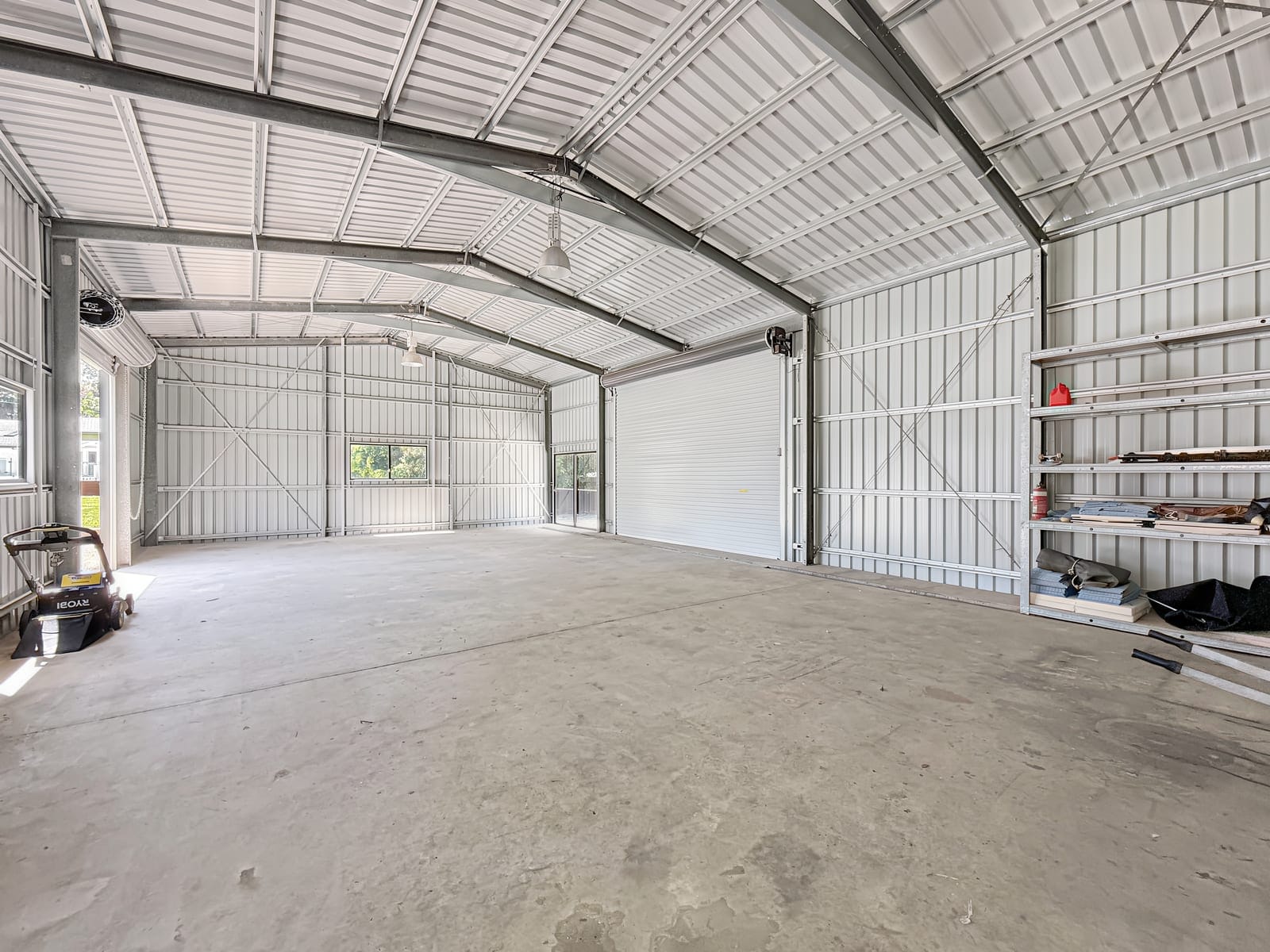 Expansive Entertainer in Elite Education Precinct