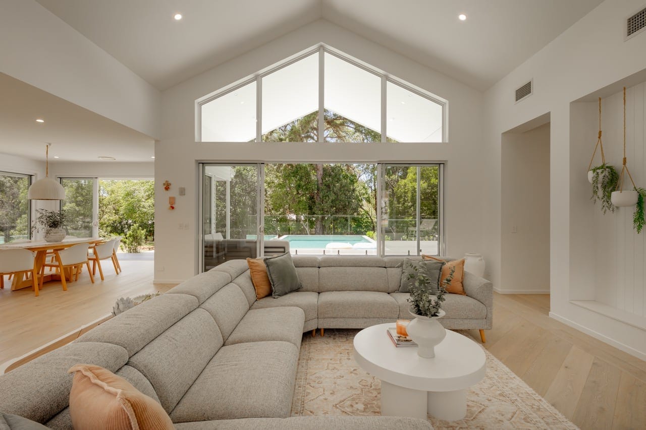 Acreage to Ocean: Best of Both Worlds!