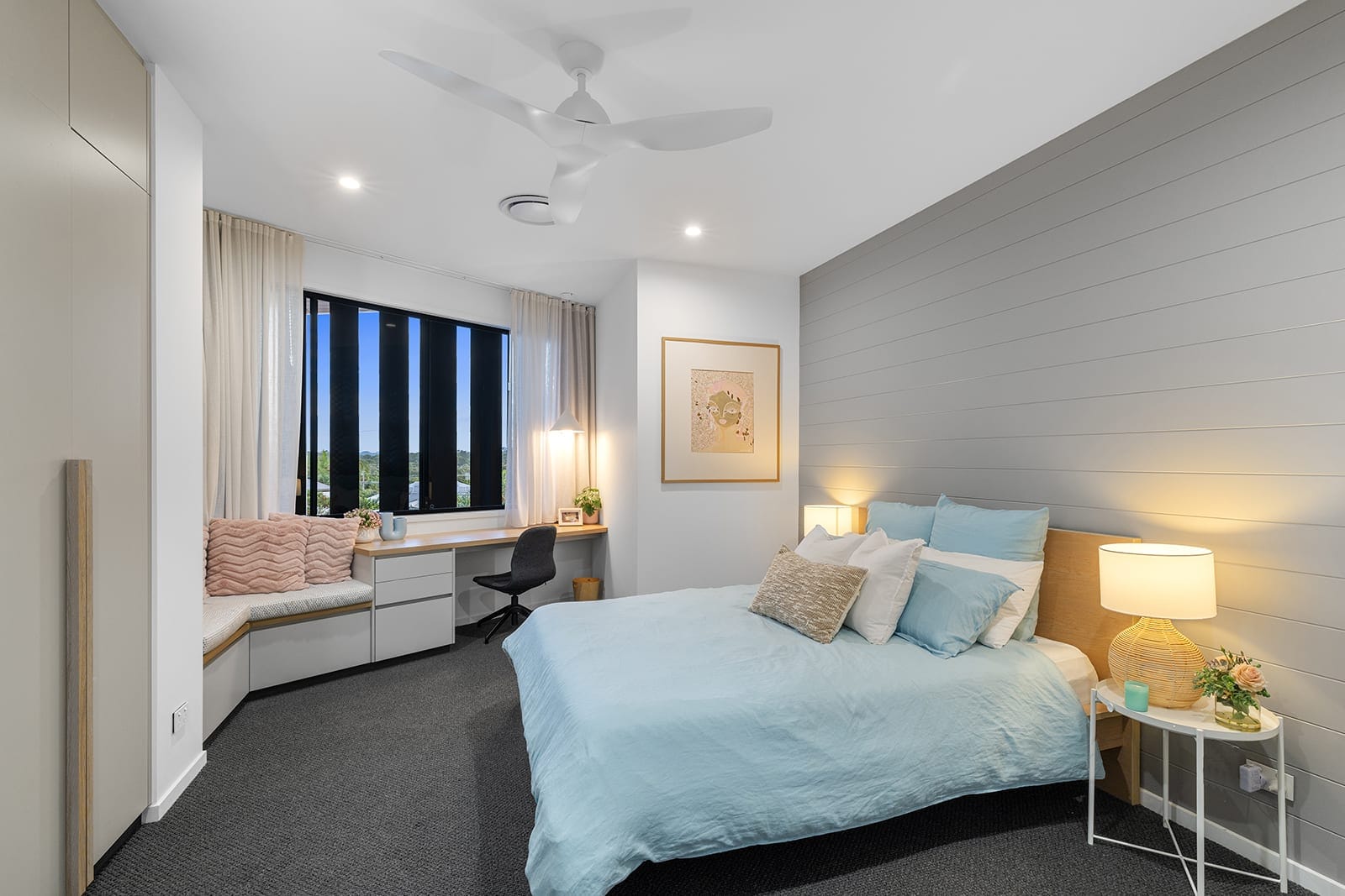 Architectural Excellence. Exceptional Scale. Effortless Coastal Living.
