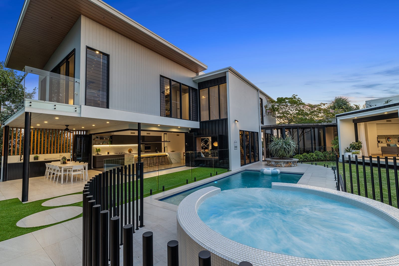 Architectural Excellence. Exceptional Scale. Effortless Coastal Living.