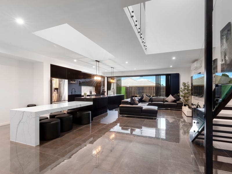 Sophistication @ Sunshine Cove!