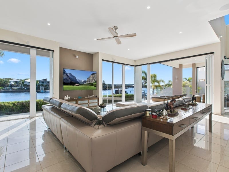 Luxury on the Water!