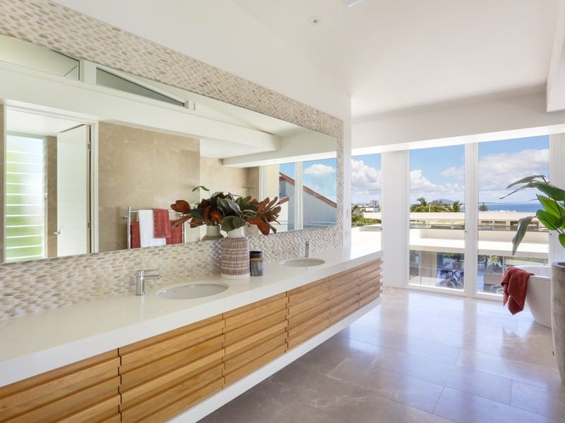 Stunning Architectural Show Stopper!