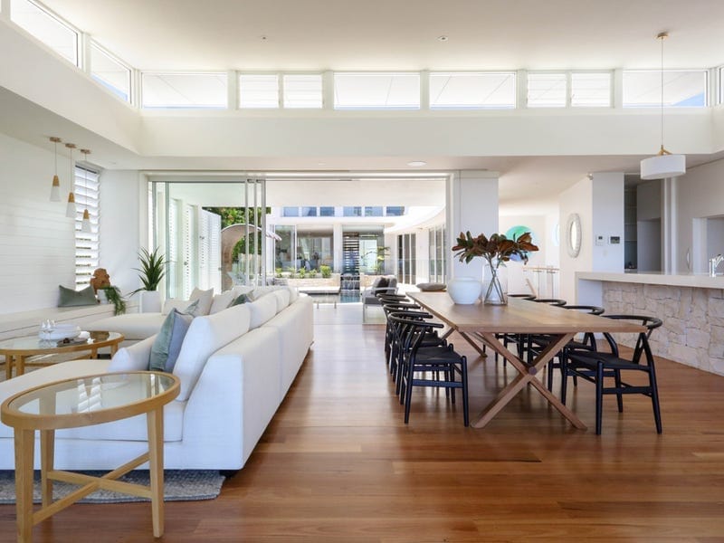 Stunning Architectural Show Stopper!