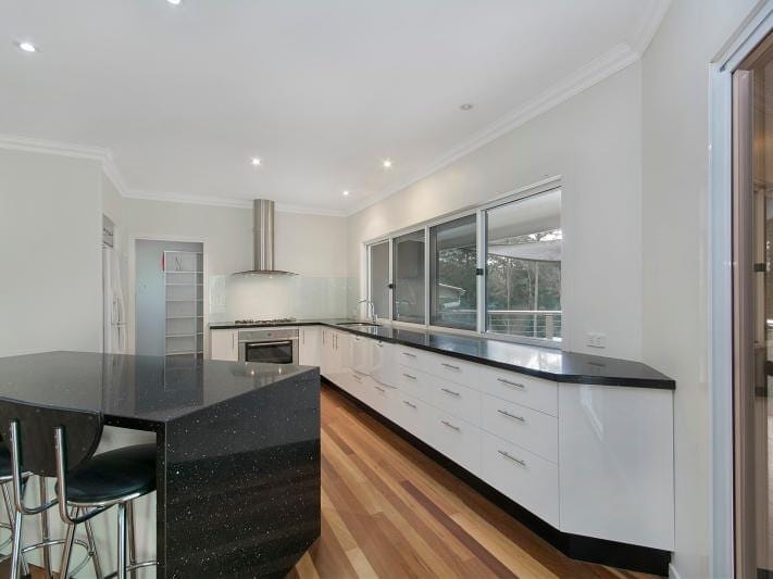 Sold off market By Craig Morrison