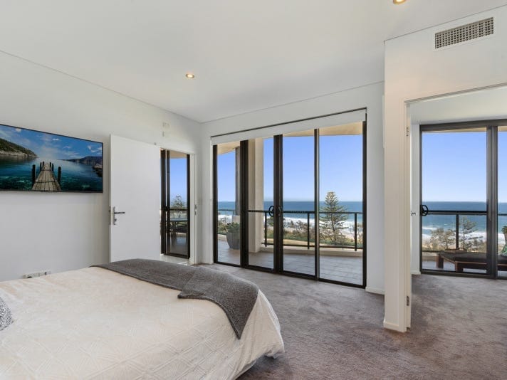 Luxury, Location, Lifestyle Penthouse Perfection!