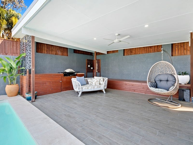 Buderim, Spacious 1293m2, Family-Friendly!